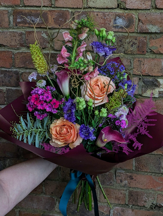 Eloise - Quality Flowers from Ann's Flowers - Just £38.95! Shop now at Ann's Flowers